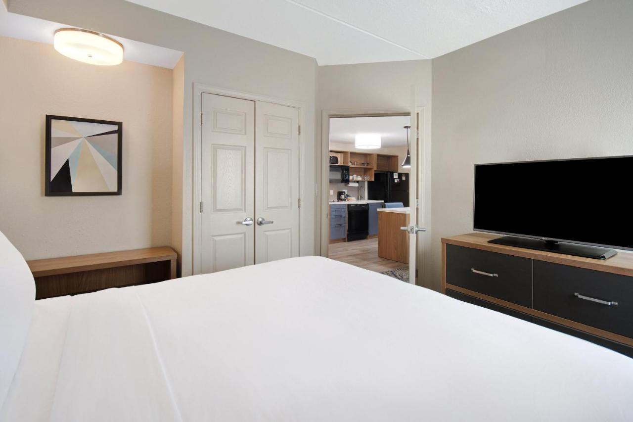 Candlewood Suites Columbia-Fort Jackson By Ihg Экстерьер фото