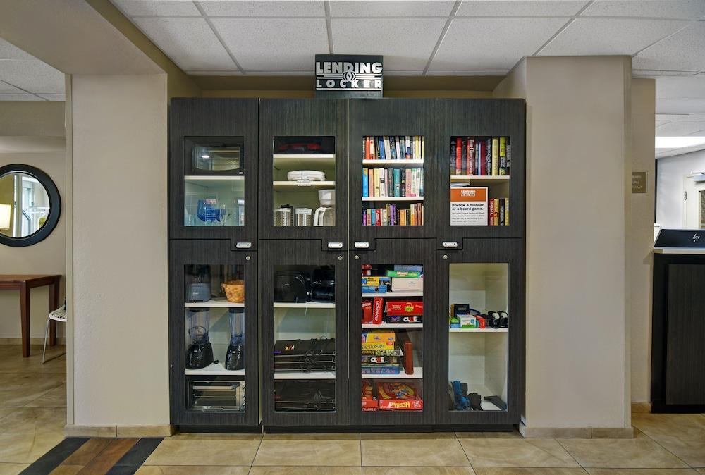 Candlewood Suites Columbia-Fort Jackson By Ihg Экстерьер фото