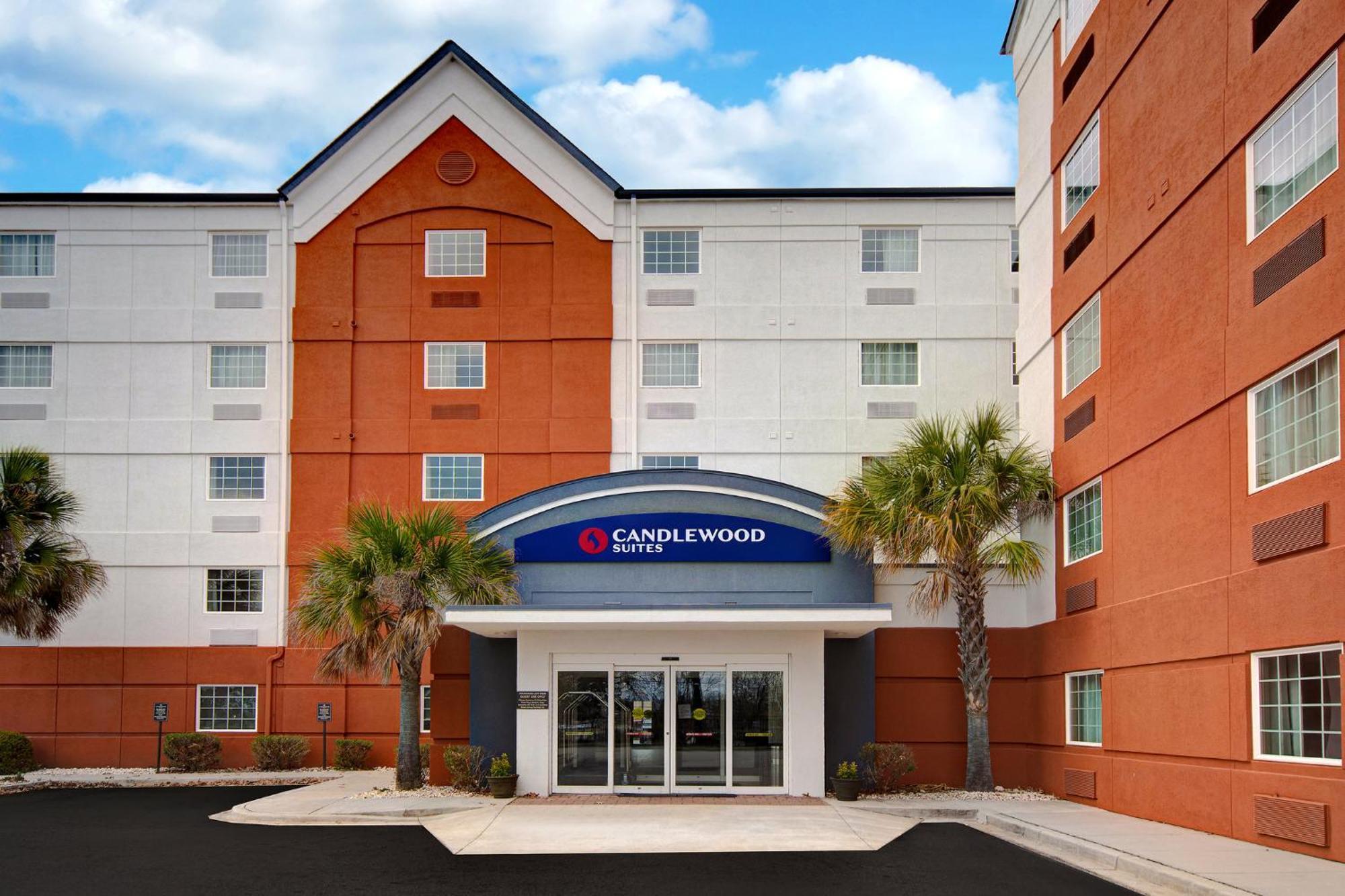 Candlewood Suites Columbia-Fort Jackson By Ihg Экстерьер фото