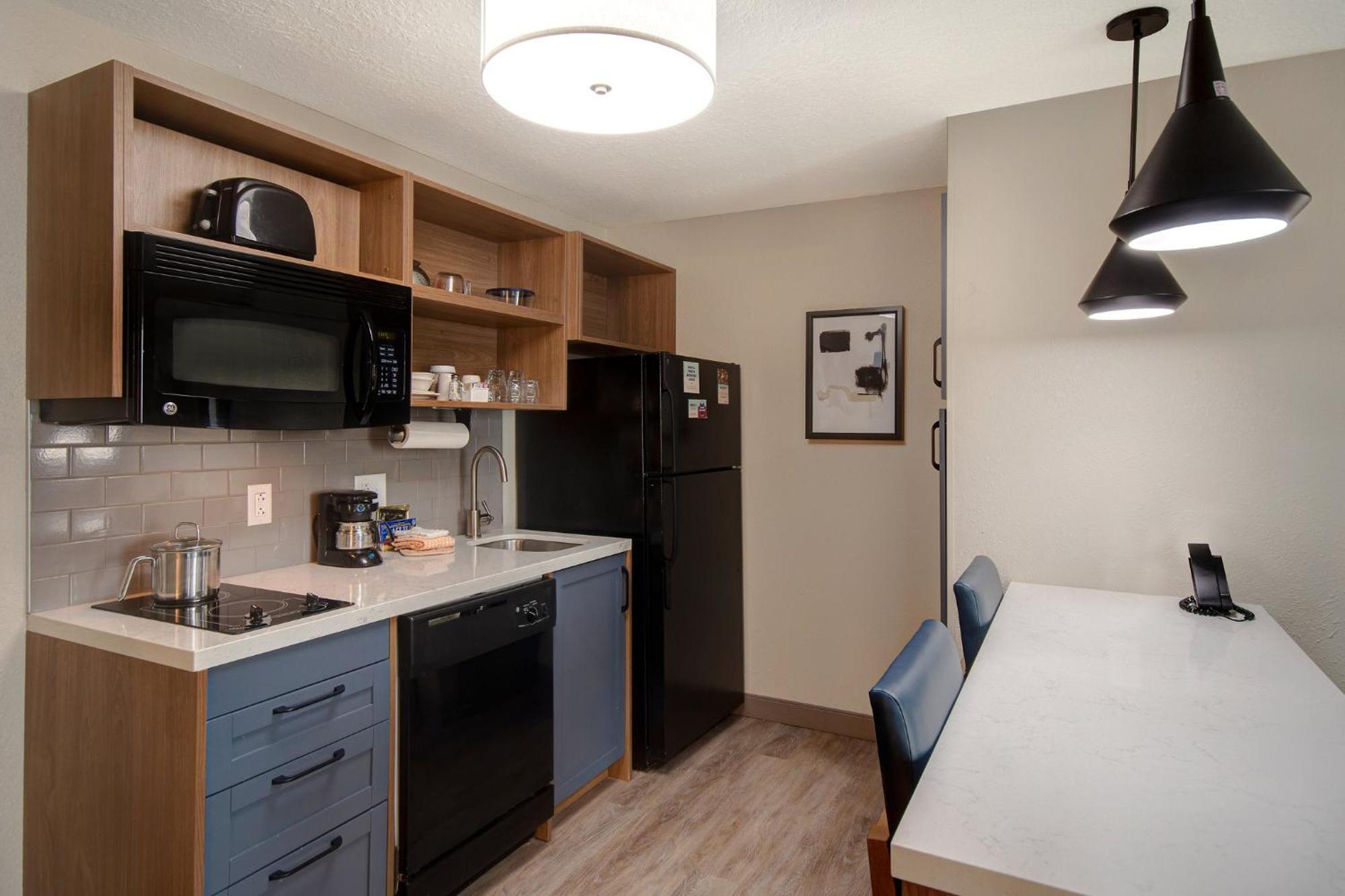 Candlewood Suites Columbia-Fort Jackson By Ihg Экстерьер фото