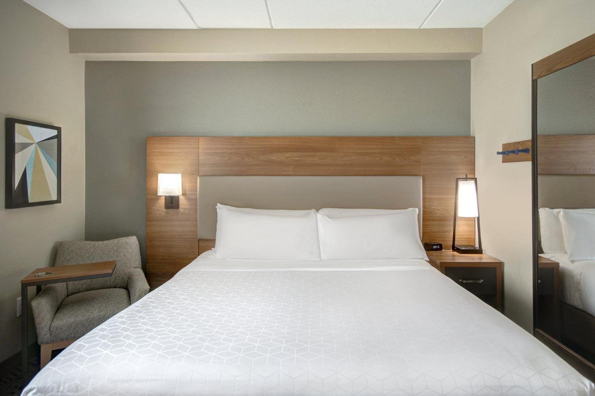 Candlewood Suites Columbia-Fort Jackson By Ihg Экстерьер фото