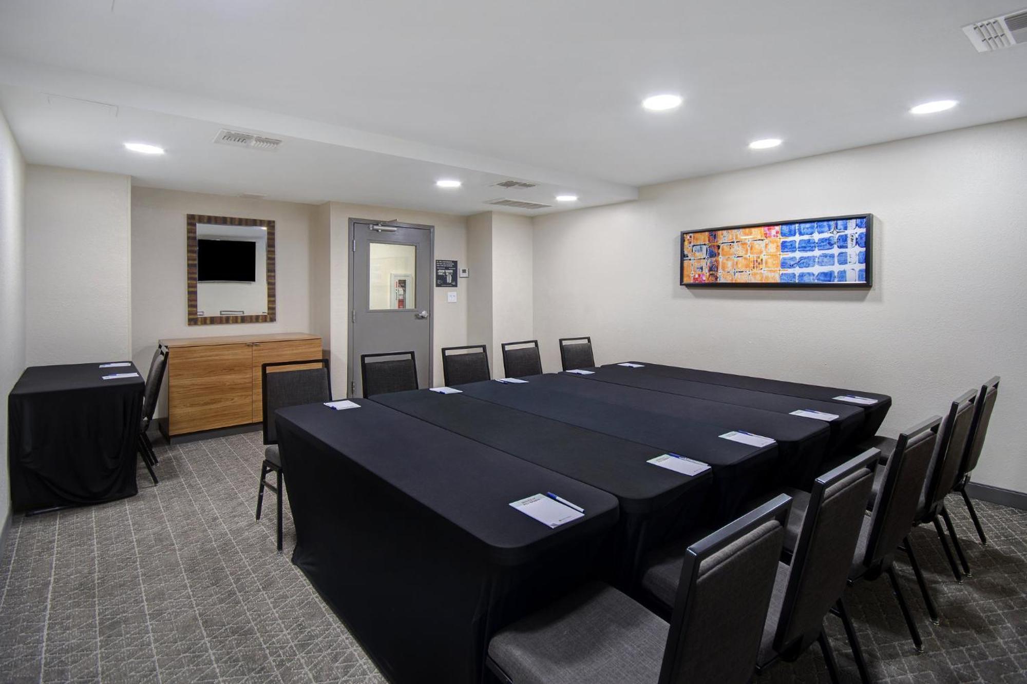 Candlewood Suites Columbia-Fort Jackson By Ihg Экстерьер фото
