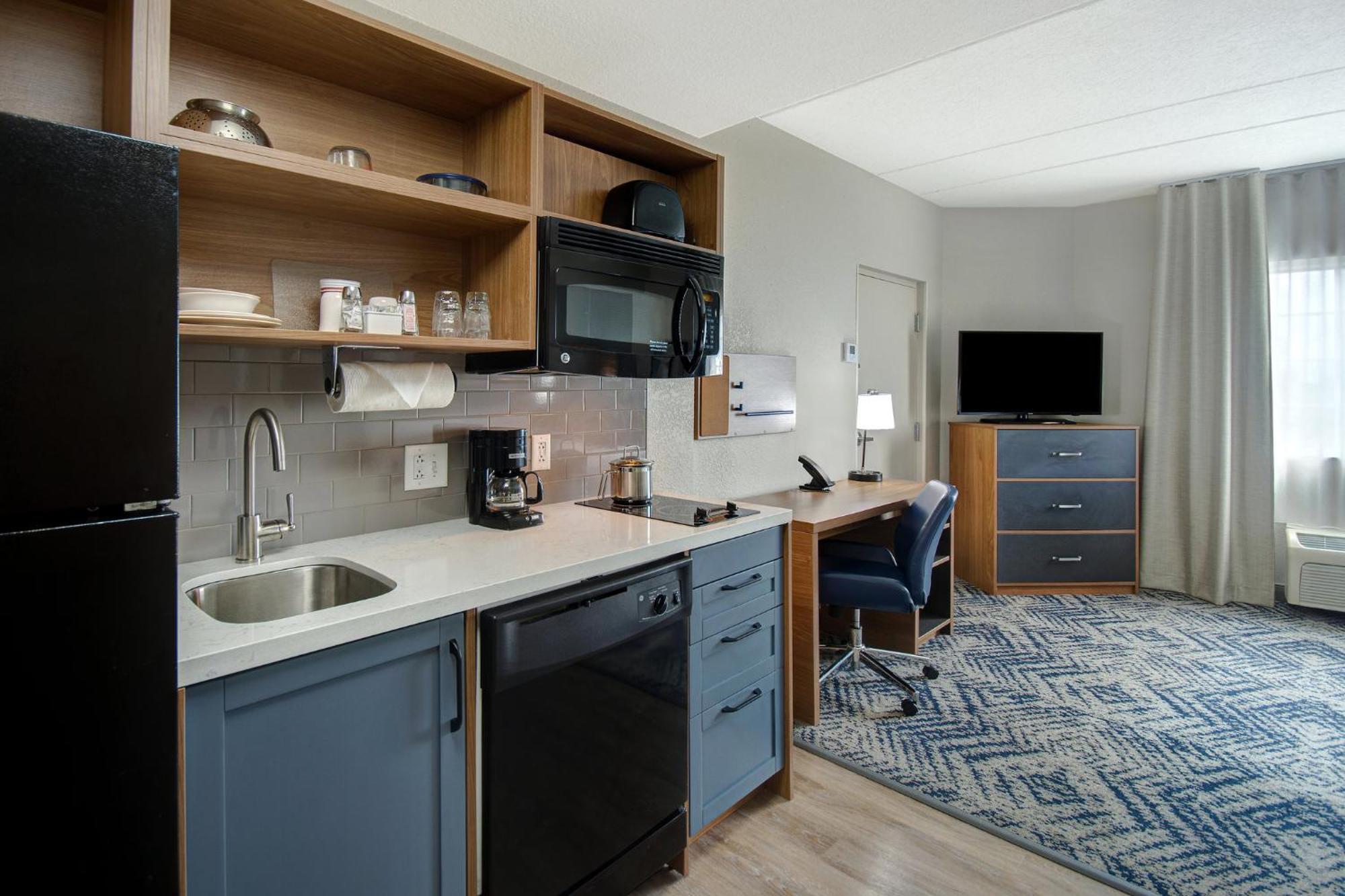 Candlewood Suites Columbia-Fort Jackson By Ihg Экстерьер фото