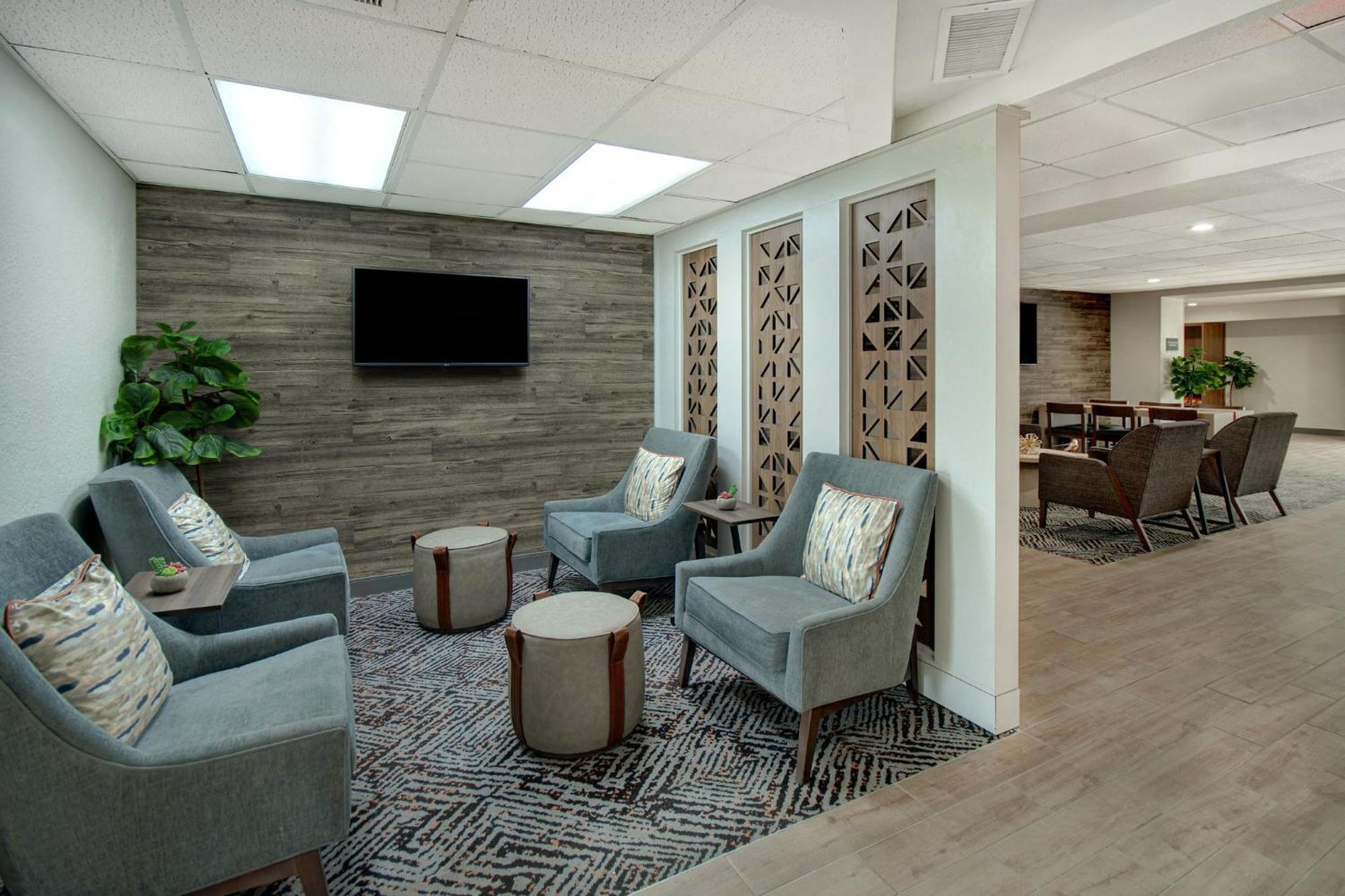 Candlewood Suites Columbia-Fort Jackson By Ihg Экстерьер фото